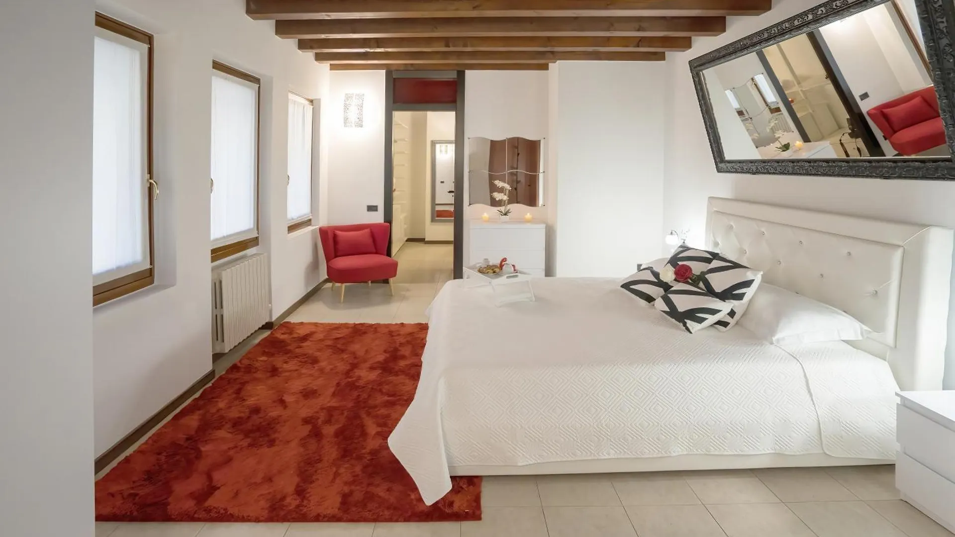 Apartment Carpediem Eleganza E Conforto Vicinissimo Alla Arena Di Vr Verona Italy